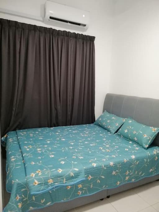 H&H Lovely Homestay In Nilai Luaran gambar